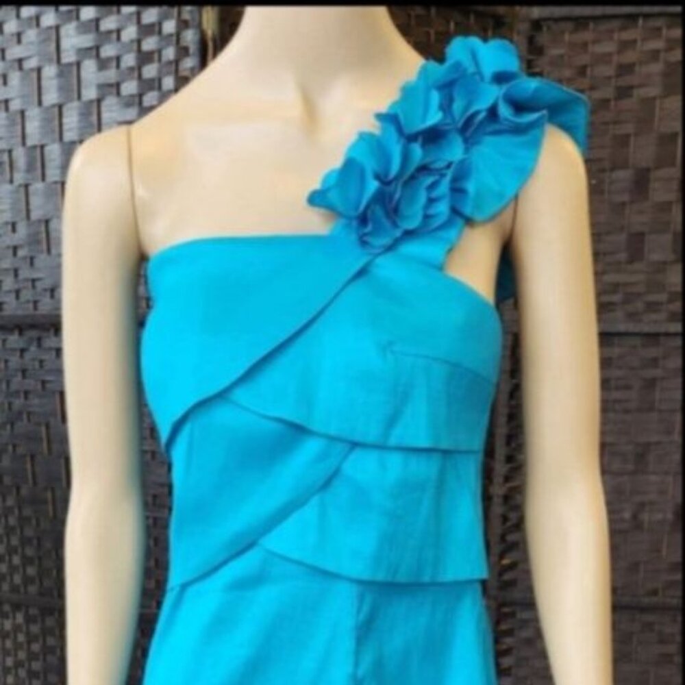 Elegant One-Shoulder Dress with Flower Detail